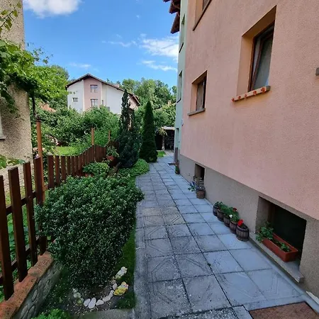Kaloyanova House 3*