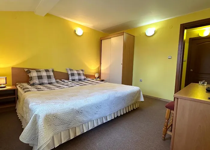 Къща за гости Kaloyanova House 3*